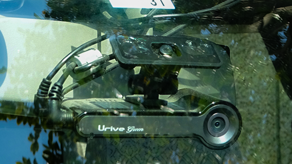 ドライブレコーダ搭載